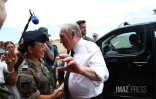 François Bayrou à la Réunion pour chido