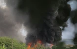 Feu dans un entrepôt au Port 