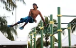 Championnat régional street workout au Port, bek la barre 