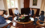 L'ambassadeur de France au Mozambique accueilli à Saint-Pierre