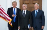 Doanld Trump, James Mattis et Mike Pence le 19 novembre 2016 à Bedminster dans le New Jersey