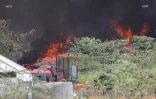 Feu dans un entrepôt au Port 