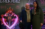 Le réalisateur français Jacques Audiard et l'actrice espagnole Karla Sofia Gascon lors de la présentation d'"Emilia Perez" à Bogota, le 17 janvier 2025 en Colombie