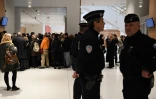 File d'attente au procès de Christophe Dettinger au tribunal de Paris, le 13 février 2019