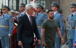 Le président tchèque Petr Pavel (g) et Volodymyr Zelensky au château de Prague, le 6 juillet 2023