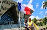 Loi immigration : le drapeau français mis en berne à l'hôtel de Région