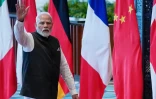 Le Premier ministre indien Narendra Modi attend l'arrivée des dirigeants du G20, le 9 septembre 2023 à New Delhi