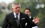 Le Premier ministre slovaque Robert Fico prononce un discours lors d'une cérémonie à Esztergom, en Hongrie, le 28 septembre 2025