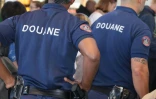 Contrôle de police à l'aéroport Roland Garros