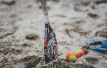 Beach tennis