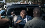 Le président cenrafricain Faustin Archange Touadéra arrive à son bureau de vote, à Bangui le 27 décembre 2020