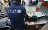 Douane aéroport Roland Garros 