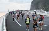 [Photos] Marathon de la corniche : 1.300 coureurs sur le bitume, la route du littoral fermée dans le sens nord - ouest