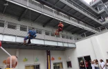 Le GIPN au CHU Félix Guyon pour les enfants hospitalisés