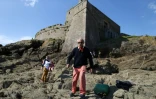 Alain-Etienne Marcel devant le fort du Petit Bé en face de Saint-Malo, le 22 août 2017