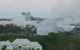 Incendie en cours au Port, 16 à 17 camions en feu