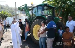 Baptême des couteaux à Saint-Pierre avant la campagne sucrière dans le sud