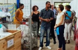 Christelle Dubos en visite chez Ti Tang Récup