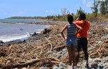 Cyclone Garance voituresdans la mer 