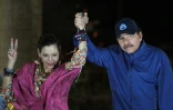 Le président du Nicaragua Daniel Ortega (D) et sa femme, la vice-présidente Rosario Murillo, à Managua le 21 mars 2019