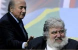 Chuck Blazer et le Suisse Joseph Blatter, alors président de la Fifa, le 1er juin 2011 au congrès de la Fifa à Zurich
