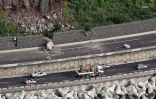 PHOTOS - Les blocs de pierre sont partis du sommet de la falaise