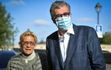 Isabelle et Patrick Balkany le 5 mai 2021 à leur arrivée à la Cour de cassation à Paris
