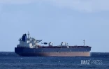 La Possession : le pétrolier de la flotte fantôme russe arrive en baie de la Possession
