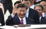 Le président chinois Xi Jinping à son arrivée à l'aéroport de Danang (Vietnam), le 10 novembre 2017, pour assister au sommet annuel du forum de l'Asie-Pacifique (Apec)