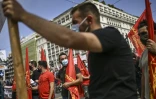 Manifestation à Athènes le 6 mai 2021 contre une réforme du travail controversée qui assouplit la réglementation sur le temps de travail
