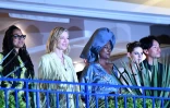 Une partie des membres du jury du Festival de Cannes au balcon de l'hĂ´tel Martinez Ă Cannes, le 7 mai 2018