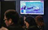 Une vidéo du récent incident près de l'atoll Second Thomas Shoal est diffusée lors d'une conférence de presse sur la récente agression chinoise à Scarborough Shoal et à l'atoll Second Thomas dans la mer de Chine méridionale disputée, le 11 décembre 2023 à Manille, aux Philippines
