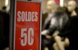 Les soldes d'été, c'est parti ! Derniers d'une durée de six semaines, ils sont très attendus par des commerçants passablement échaudés par six mois de "gilets jaunes" et qui espèrent que, malgré la canicule, les clients afflueront en magasins