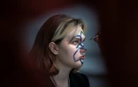 Darya Kozlova, une activiste grimée pour protester contre la reconnaissance faciale à Moscou, le 16 février 2020