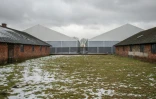 Un bâtiment du camp d'extermination nazi de Auschwitz à Oswiecim en Pologne le 2 décembre 2016