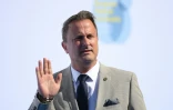 Le Premier ministre du Luxembourg  Xavier Bettel à son arrivée au sommet de la Communauté politique européenne, le 5 octobre 2023 à Grenade, au sud de l'Espagne