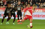 Le capitaine de Monaco Wissam Ben Yedder égalise sur penalty contre Rennes en L1 le 22 décembre 2021 à Monaco