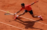 Le Serbe Novak Djokovic lors de sa demi-finale contre l'Espagnol Carlos Alcaraz à Roland-Garros, le 9 juin 2023