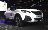 La Peugeot 3008, présentée au Salon de Genève le 6 mars 2017, a été élue voiture de l'année 2017