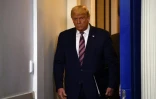 Donald Trump fait son entrée dans la salle de presse de la Maison Blanche, le 5 novembre 2020