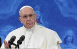 Le pape François à Knock, en Irlande, le 26 août 2018, deuxième jour d'une visite au cours de laquelle il a demandé "pardon" à Dieu pour les abus sexuels commis par les prêtres