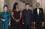 Le président américain Barack Obama, son épouse Michelle Obama, le président chinois Xi jinping, son épouse Peng Liyuan arrivent pour une dîner de gala à la Maison blanche à Washington, le 25 septembre 2015