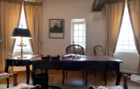 Le bureau présidentiel du fort de Brégançon, photographié le 20 juin 2014