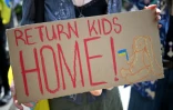 Manifestation à Londres en solidarité avec l'Ukraine pour exiger que la Russie rendent les enfants ukrainiens kidnappés, le 1er juin 2025