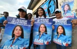 Des partisans de la candidate de gauche à la présidentielle en Equateur Luisa Gonzalez, le 17 août 2023 pendant le meeting de clôture de campagne à Guayaquil