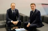 Emmanuel Macron et le Premier ministre polonais Donald Tusk lors du sommet de la Communauté politique européenne à Budapest en Hongrie, le 8 novembre 2024