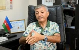 L'expert en énergie Ilham Shaban, lors d'une interview avec l'AFP à Bakou, le 22juillet 2024 en Azerbaïdjan