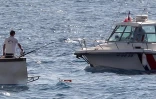 Mercredi 28 Septembre 2011
OpĂ©ration de pĂȘche de requins autorisĂ©e par la prĂ©fecture devant Boucan Canot