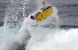 Vendredi 7 Octobre 2011

Nissan bodyboard pro à Saint-Pierre