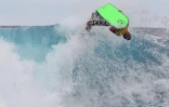 Vendredi 7 Octobre 2011

Nissan bodyboard pro à Saint-Pierre